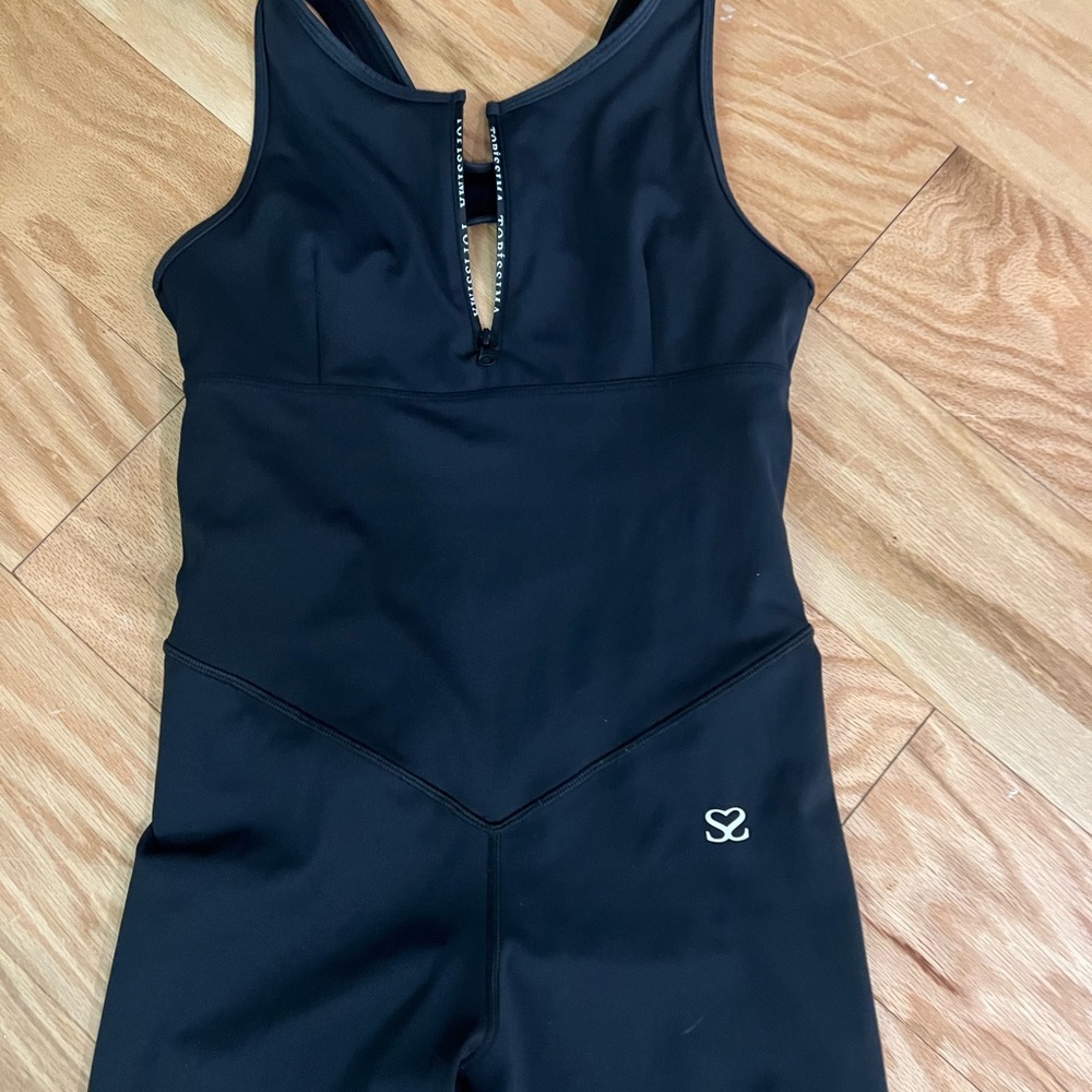 Black Sleeveless Athletic Jumpsuit Topissima